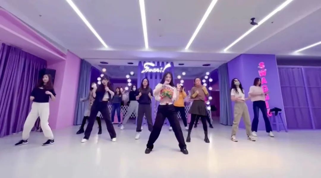 图片[11]-2023，兔飞猛进！-SWAGGIN (斯威戈因) 官方网站 www.Swaggin.cn
